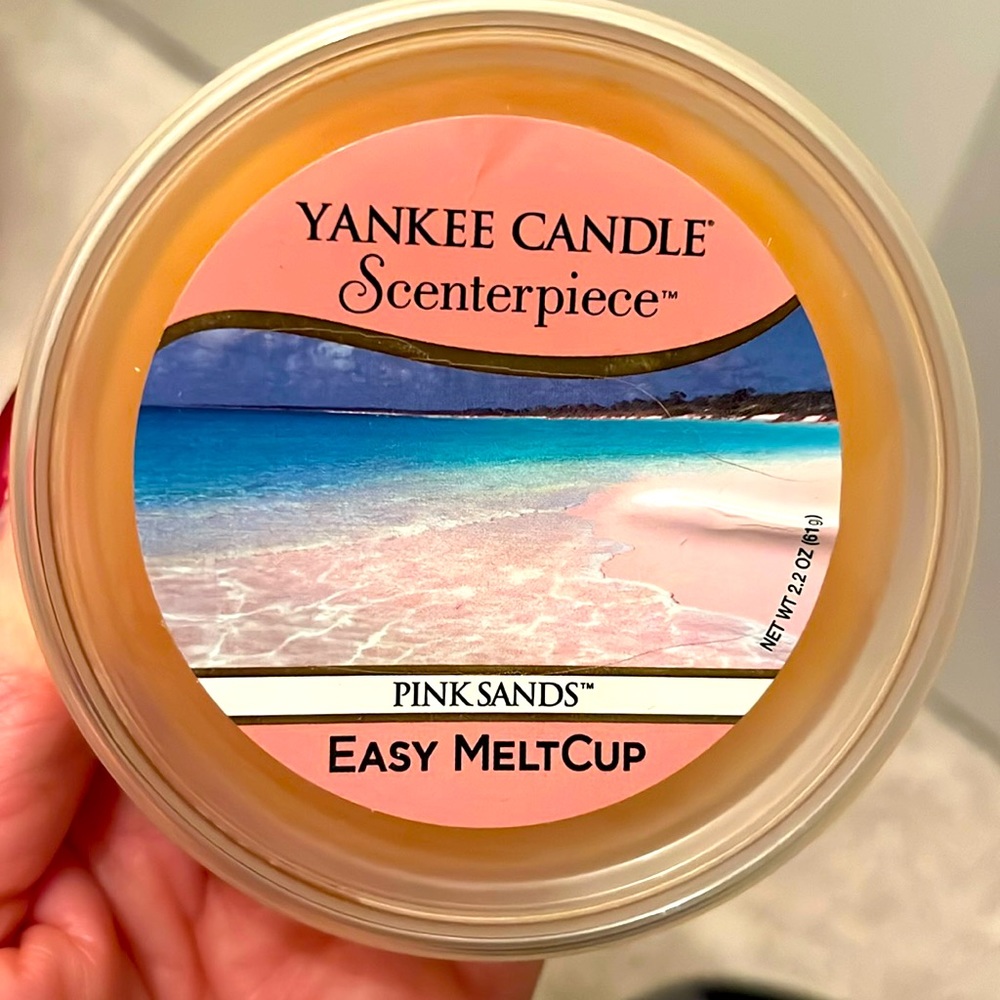 Yankee Candle “Scenterpiece” Pink Sands Easy MeltCup